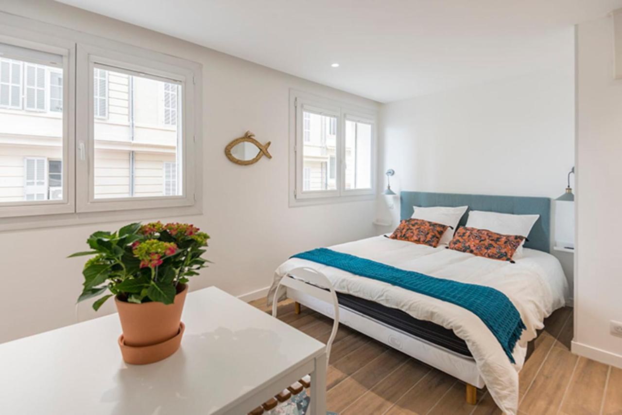 Comfortable Apt Located On The Old Port Marseille Exterior photo