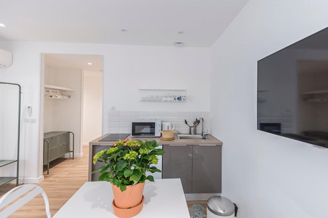 Comfortable Apt Located On The Old Port Marseille Exterior photo
